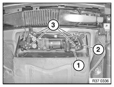 Pump Assembly With Container